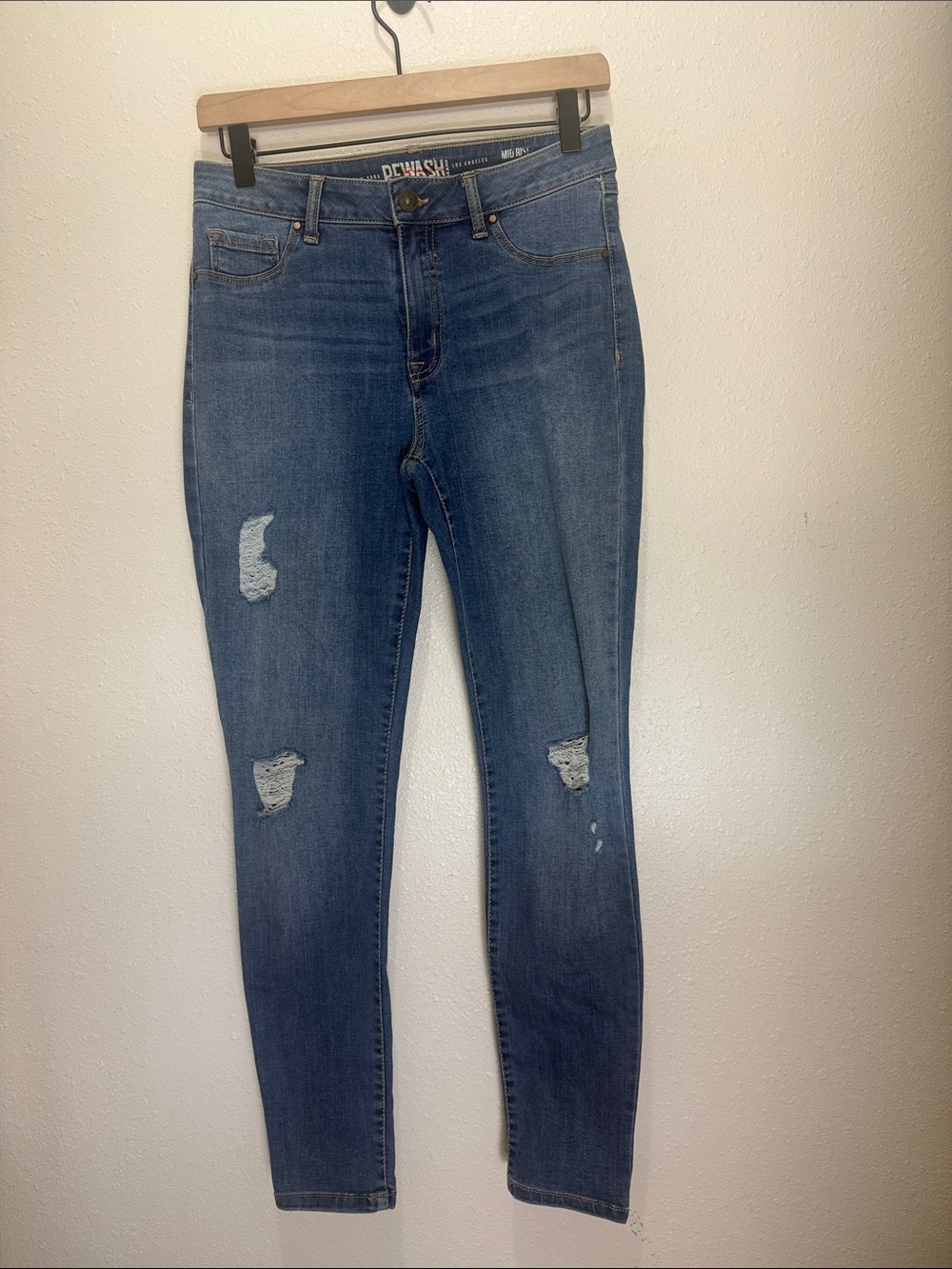 Rewash Brand Medium Blue Distressed Skinny Jeans - Size 5/27
